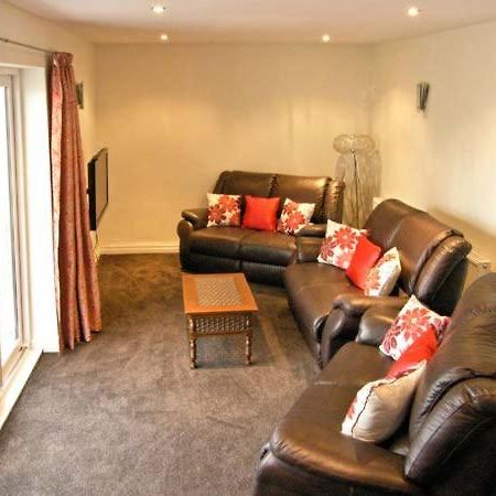 Hendre Aled Farmhouse Llansannan Eksteriør billede