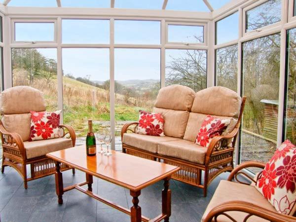 Hendre Aled Farmhouse Llansannan Eksteriør billede